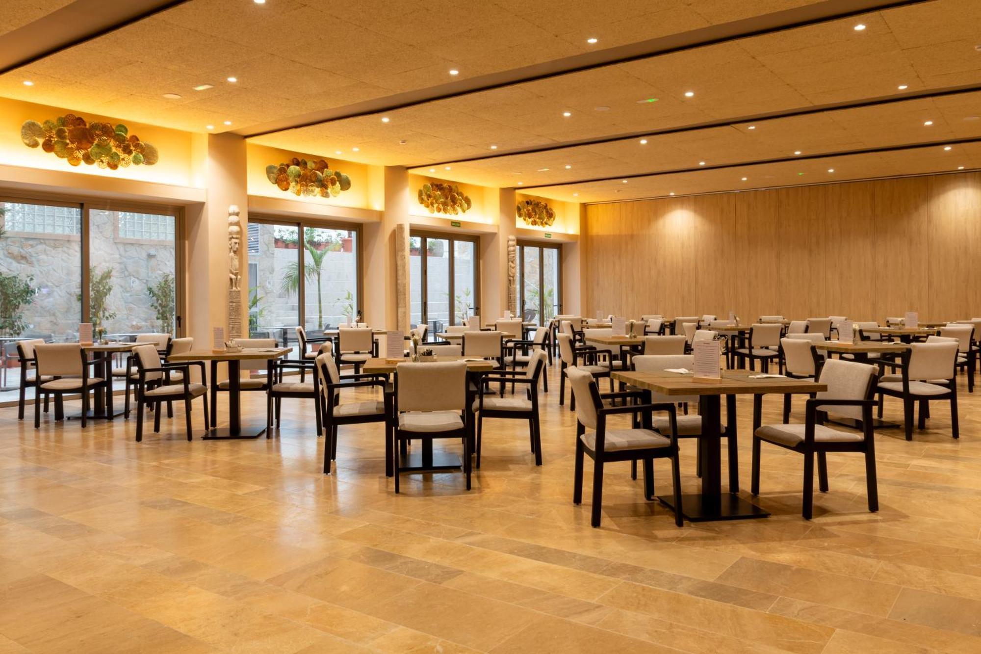 Event Tarifa By Qhotels - Adults Recommended Eksteriør billede